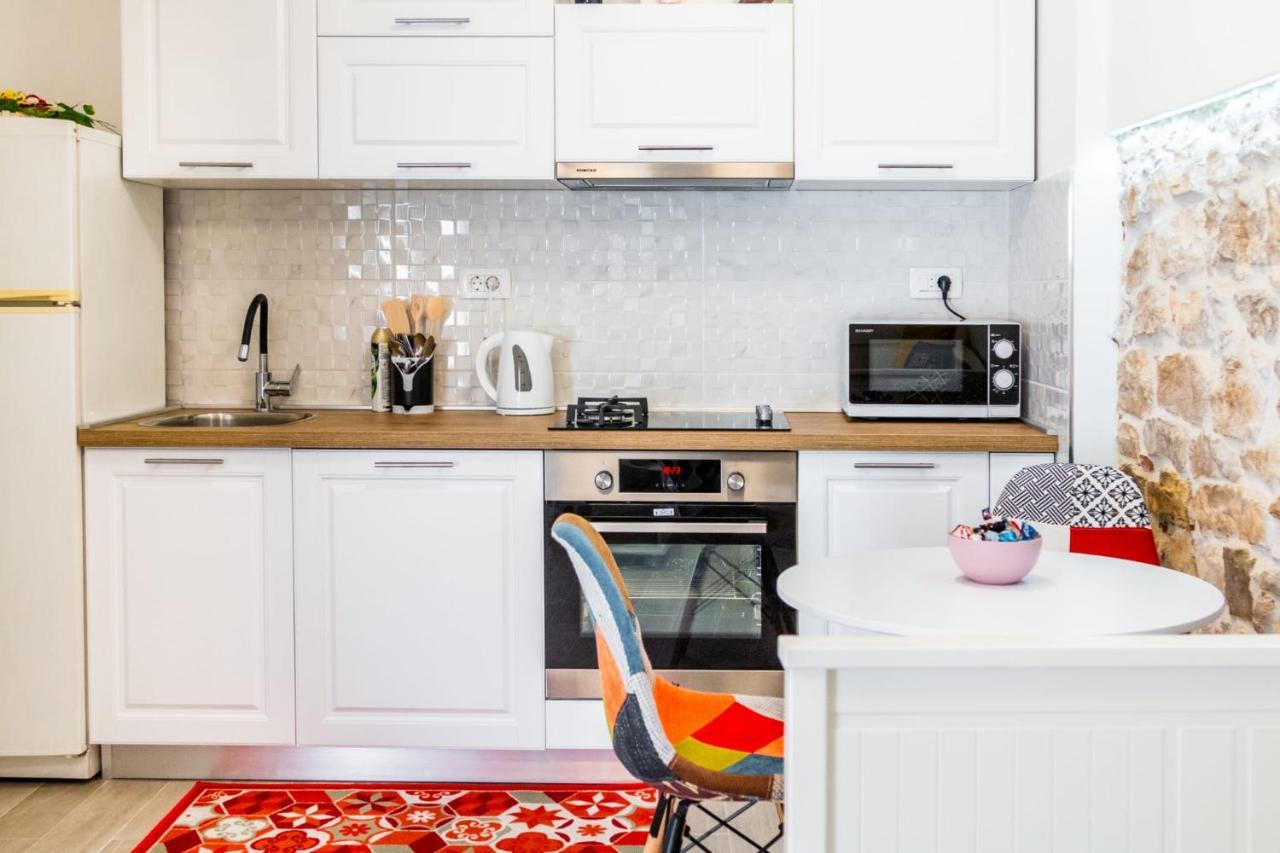 Studio Apartman Mirela Kastel Stafilic Kaštela Kültér fotó